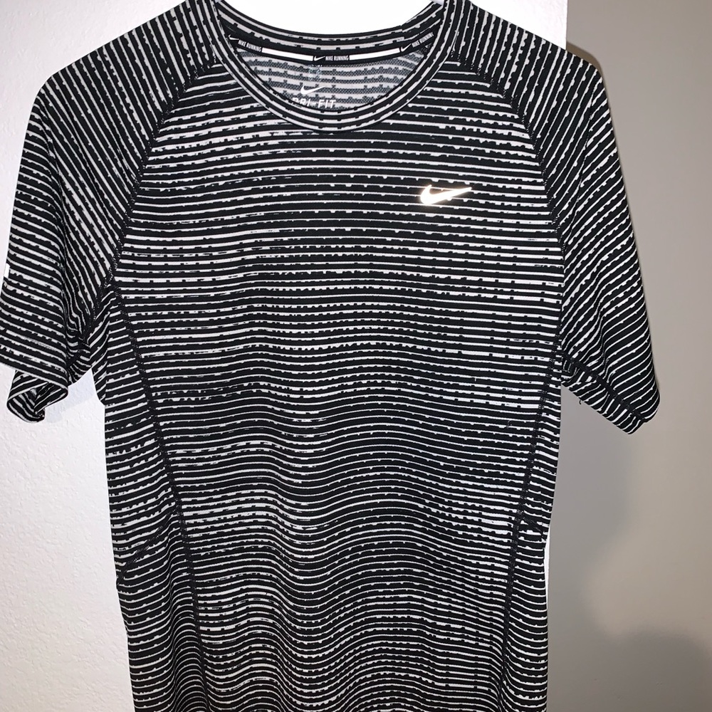 Nike Unisex Dri-Fit T-Shirt
